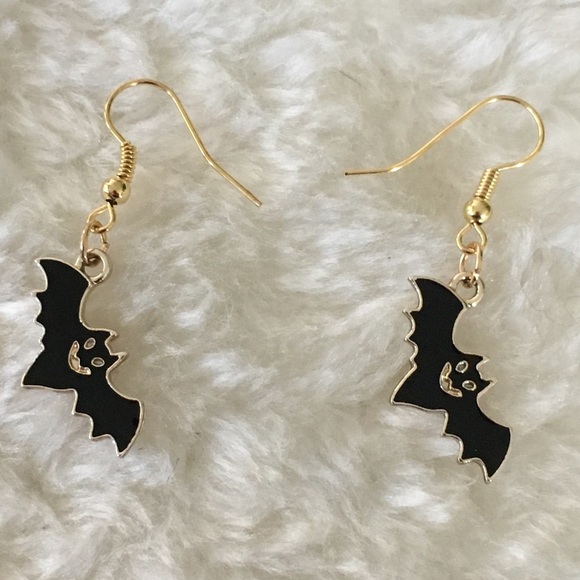 Bat Earrings - Picture 2 of 5
